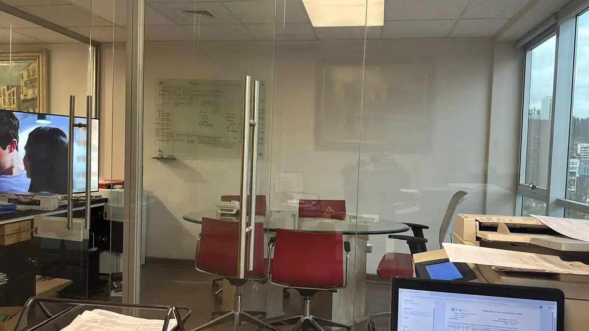 Se Vende Moderna Oficina En Providencia — foto 4 de 11