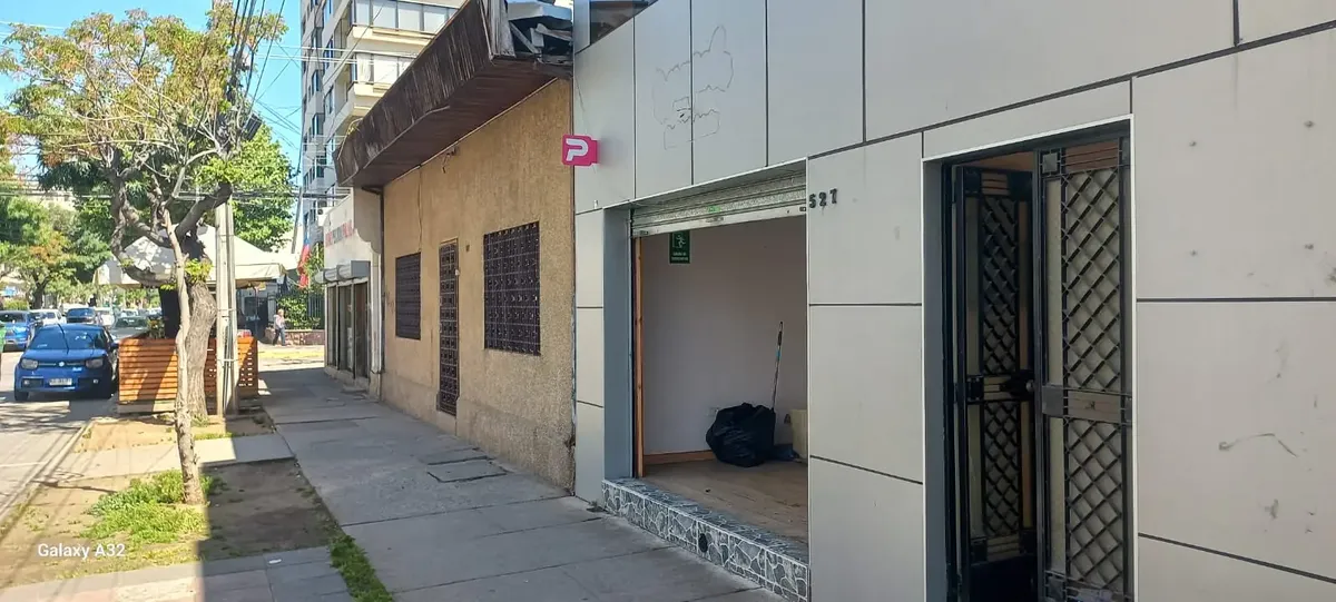 Se Arrienda Local Comercial En 3 Poniente Con 6 Norte