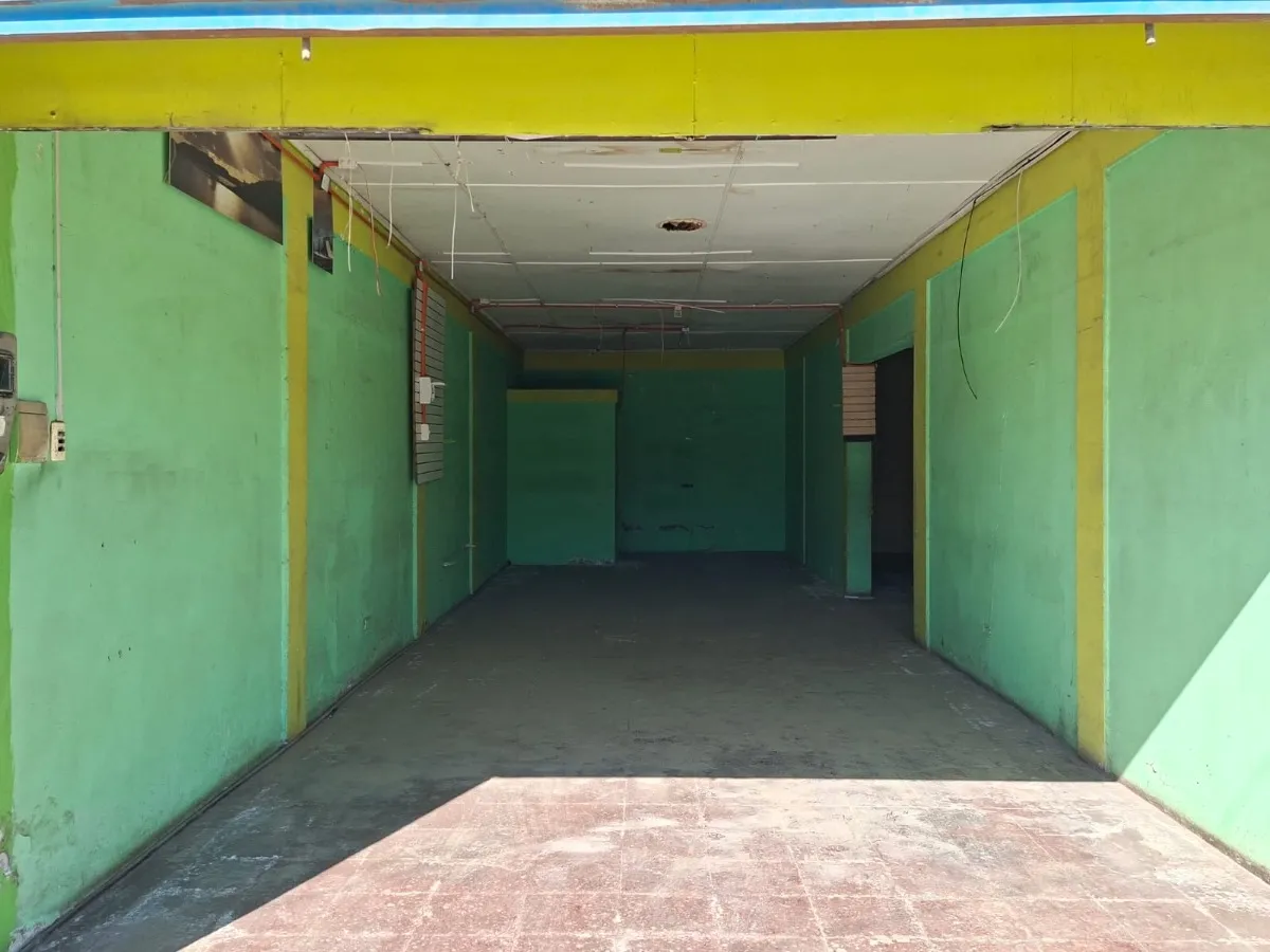 Se Arrienda Local Comercial Av Marina